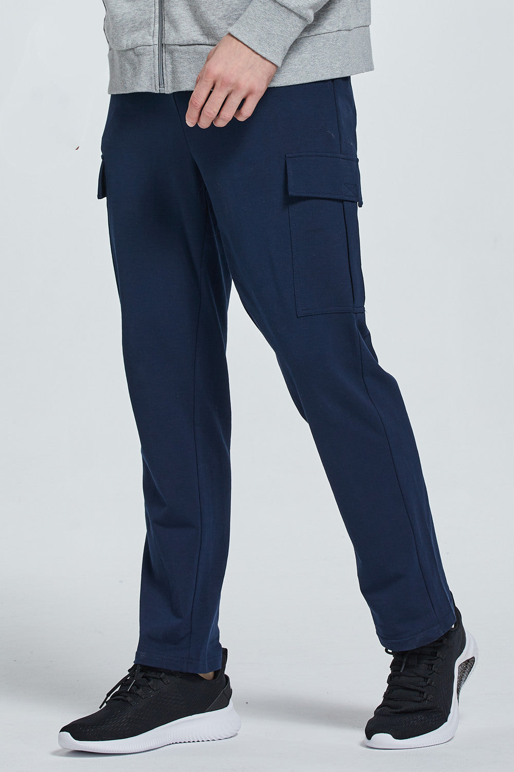 Men's Wide Leg Sweatpants with Cargo Pockets