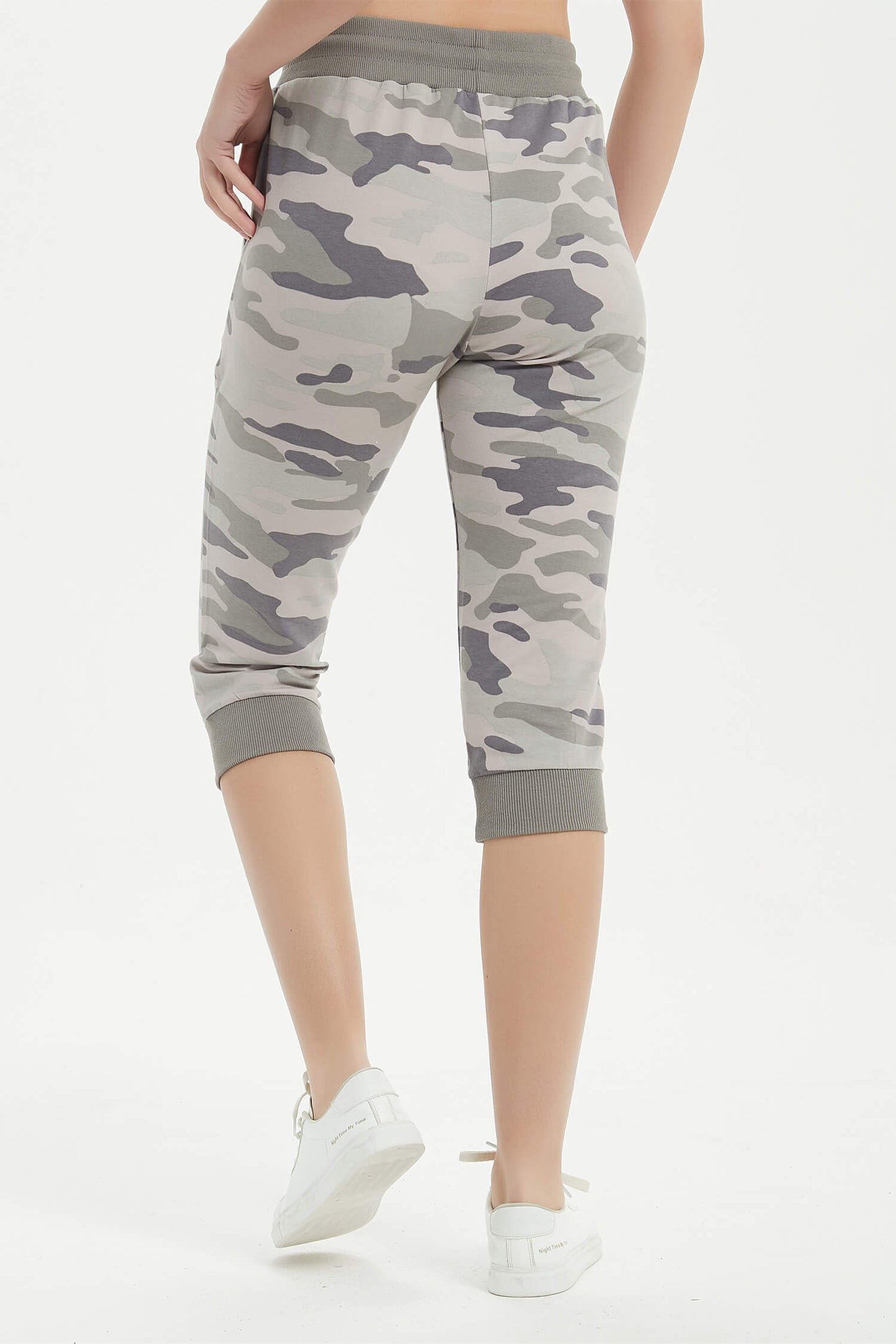 Women's Camo Capris Sweat Joggers with Pockets