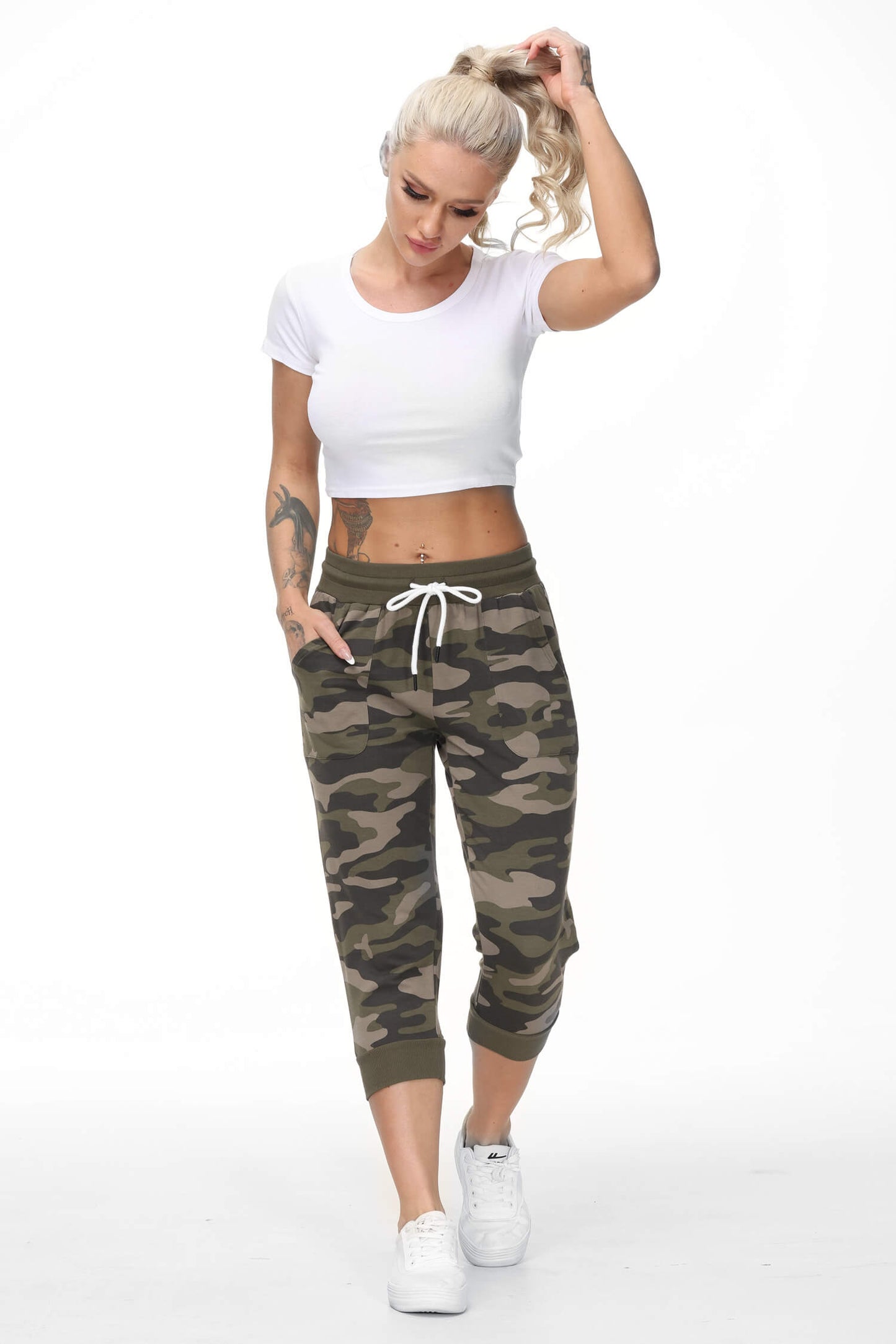 Women's Camo Capris Sweat Joggers with Pockets