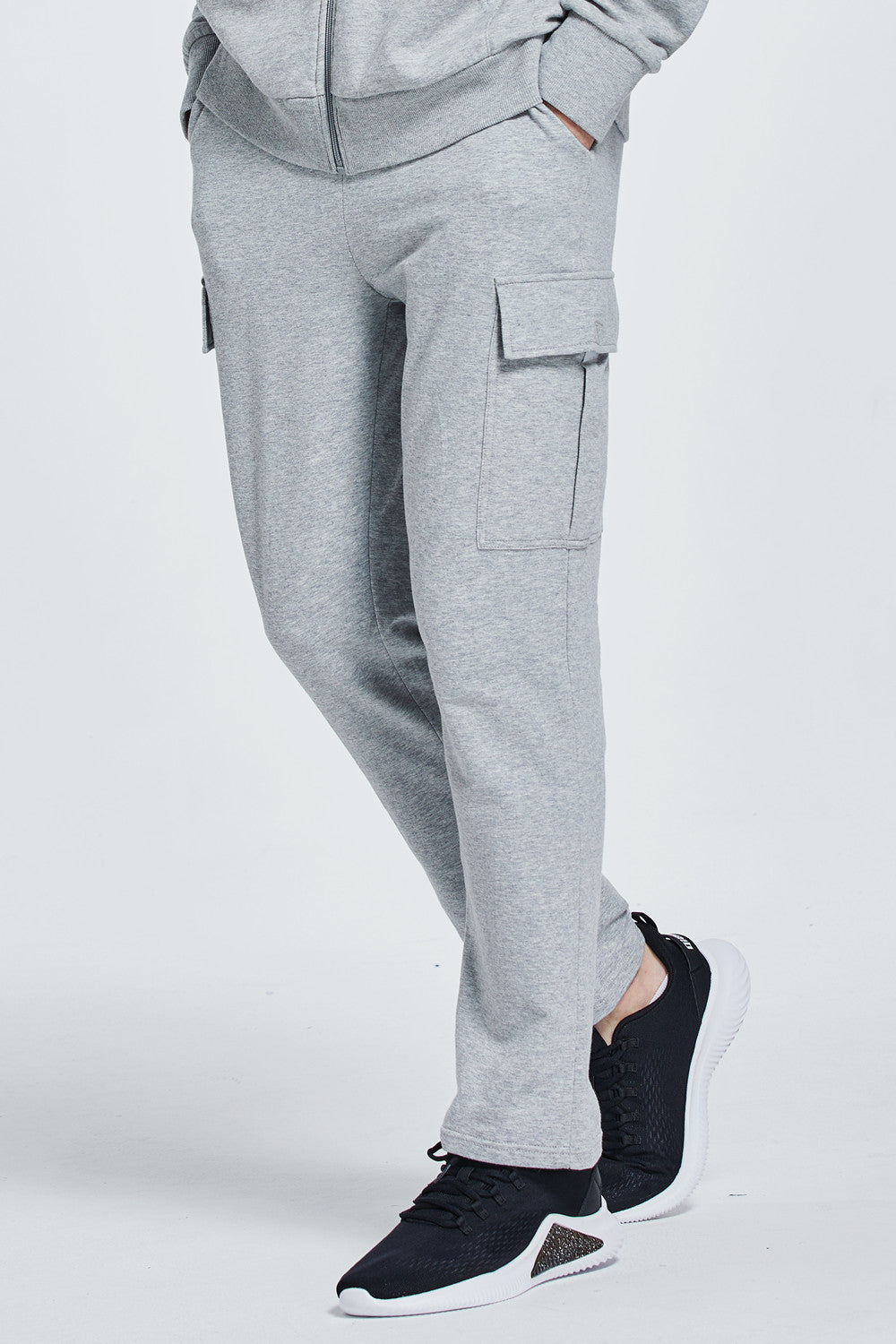 Men's Wide Leg Sweatpants with Cargo Pockets
