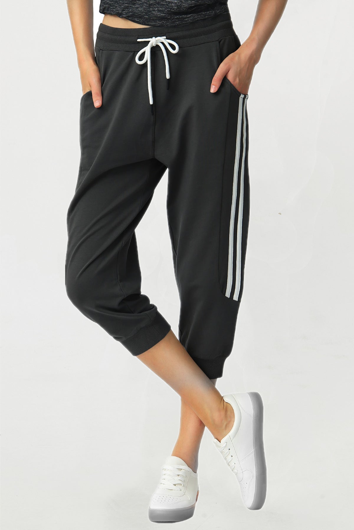 Capri Jogger Sweatpants for Women Cropped Joggers Casual Camo with Pockets Gym Running PULI SPECIALMAGIC