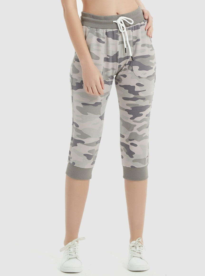 Women's Camouflage Capris with Pockets