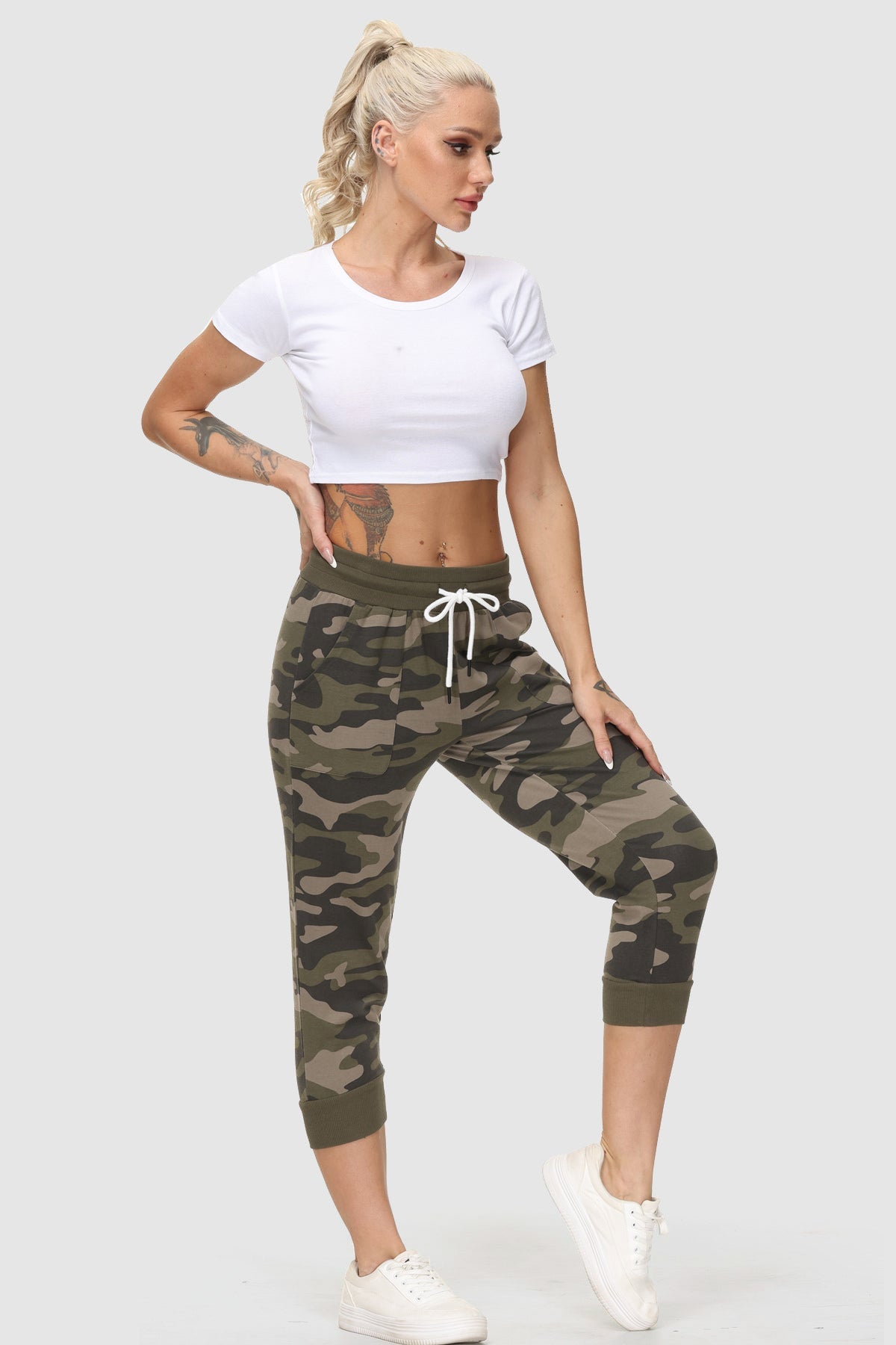 Women's Camouflage Capris with Pockets